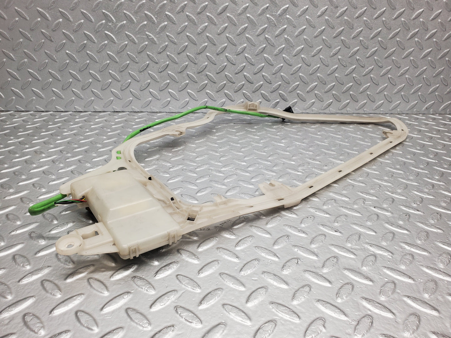 1607 Mercedes-Benz W220 S430 Key Less Antenna Rear Left 2208200375