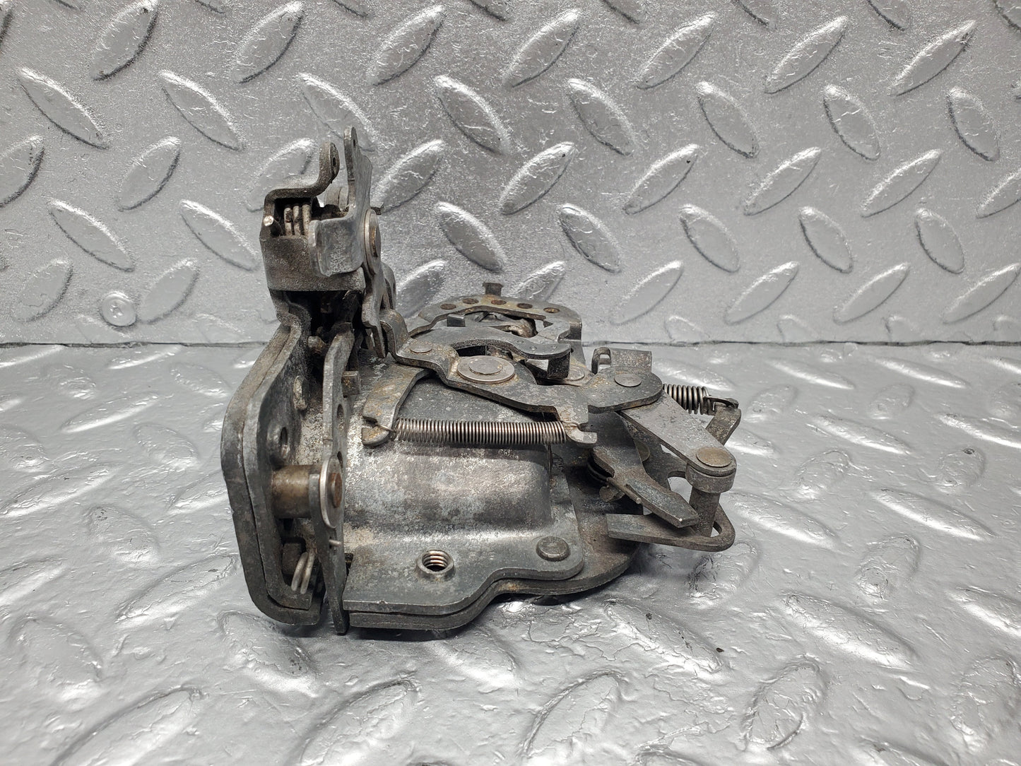 1880 Mercedes-Benz W116 350SE Door Lock Rear Right BOMORO