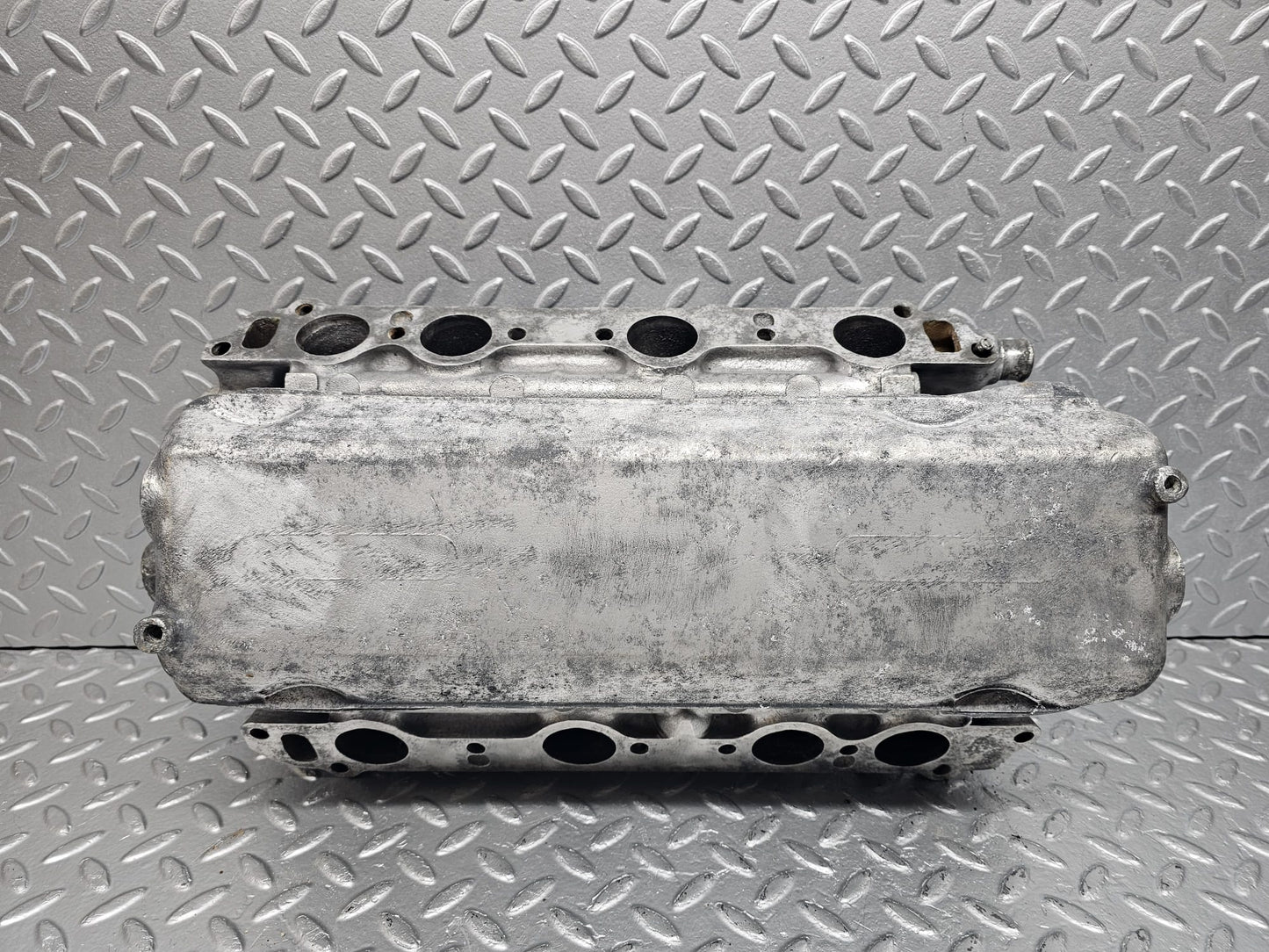32861 Mercedes-Benz C107 R107 350 V8 Air Intake Manifold 1161412501