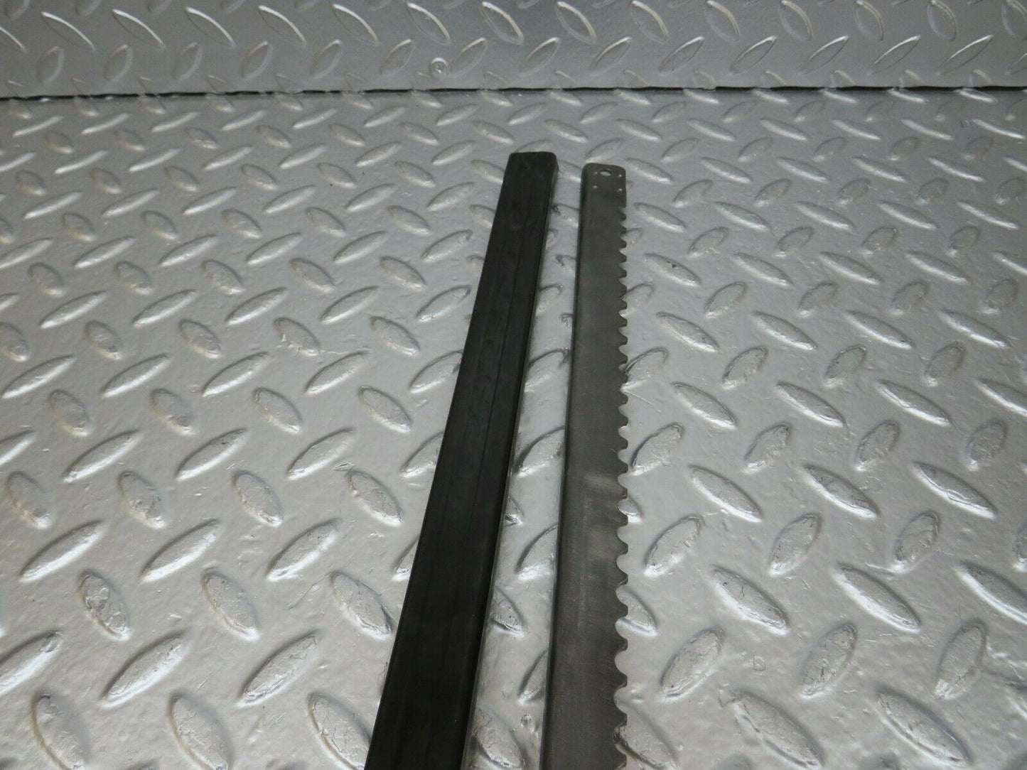 24391 Mercedes-Benz S124 220TE Seat Belt Runner With Cover Pair 1249193520
