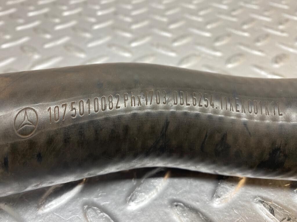0801 Mercedes-Benz C107 350SLC Coupe Radiator Hose 1075010082