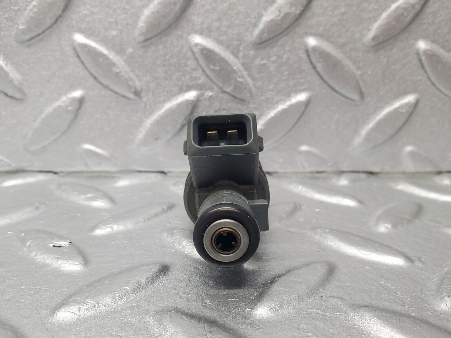 46244 Mercedes-Benz W124 280E Fuel Injector Bosch 0280155209 0000787323