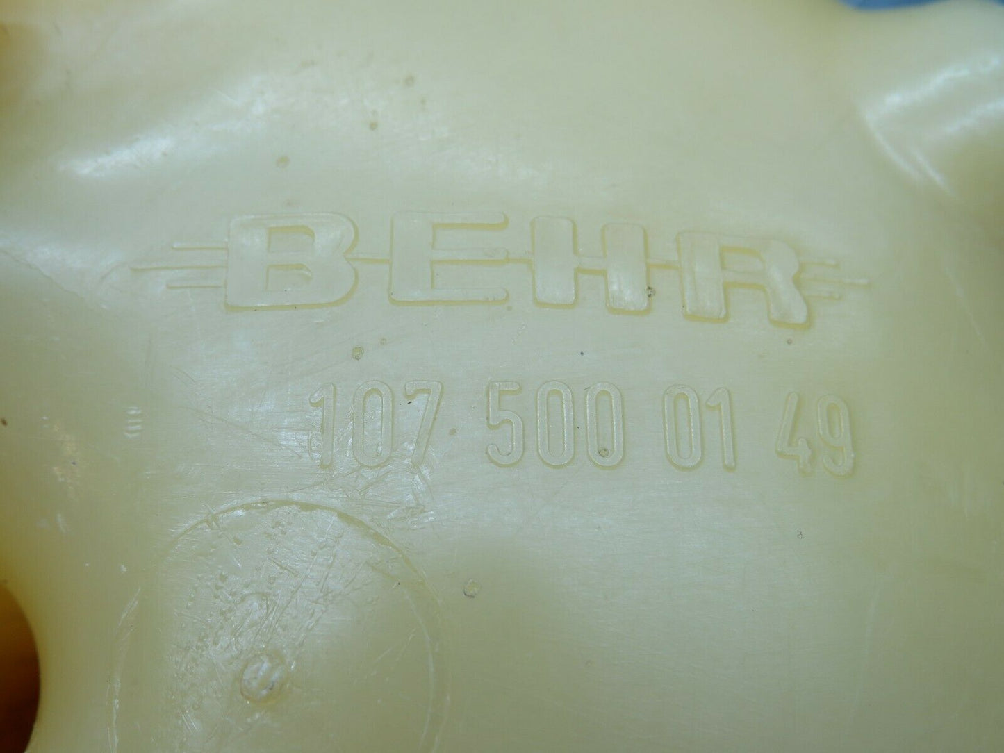22674 Mercedes-Benz C107 450SLC Coupe Coolant Tank Reservoir Behr 1075000149