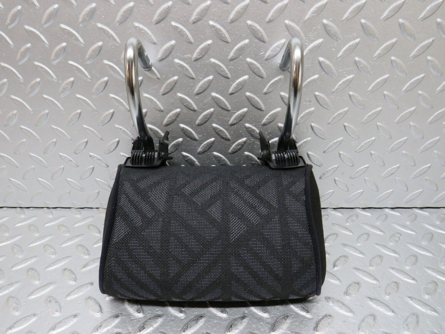 33388 Mercedes-Benz W202 C180 Rear Headrest