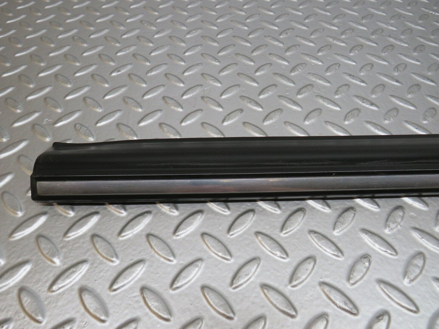 27113 Mercedes-Benz W123 280E Front Left Door Lower Moulding Trim