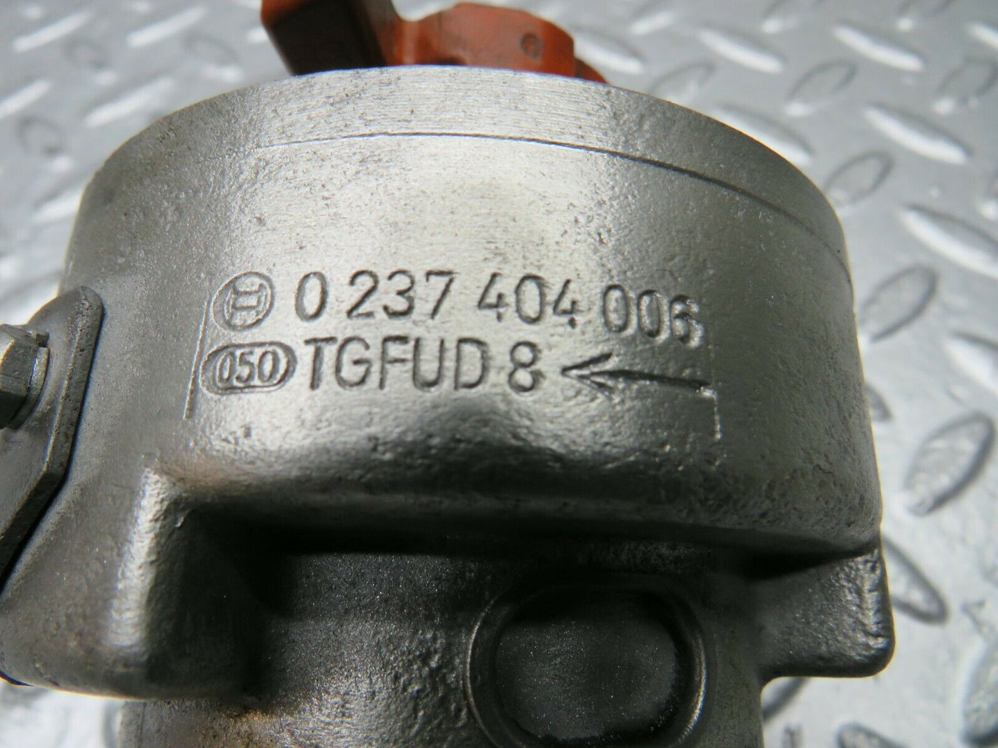 22696 Mercedes-Benz C107 450SLC Coupe Ignition Distributor 0237404006
