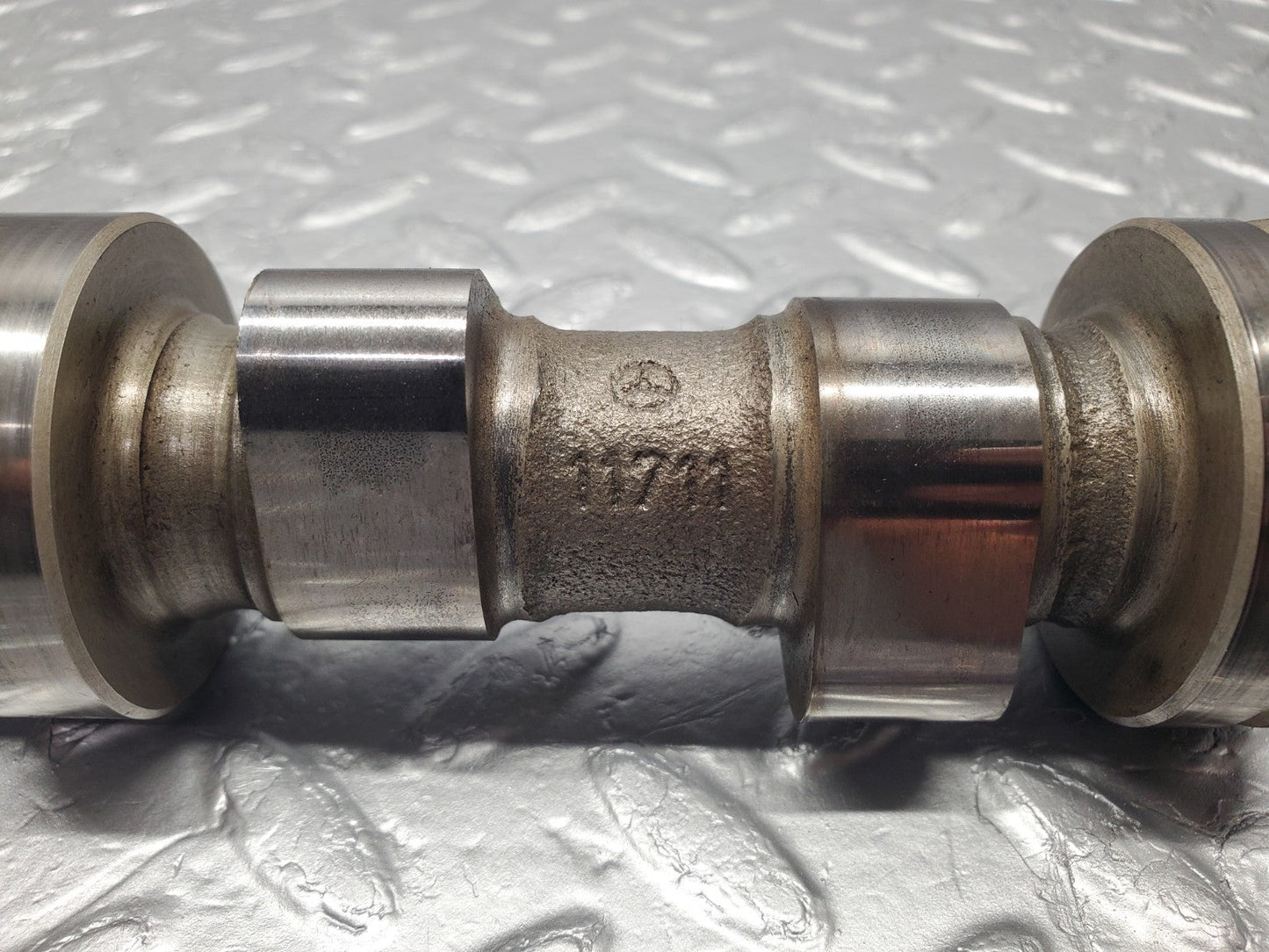W126 Coupe camshaft right side used OEM