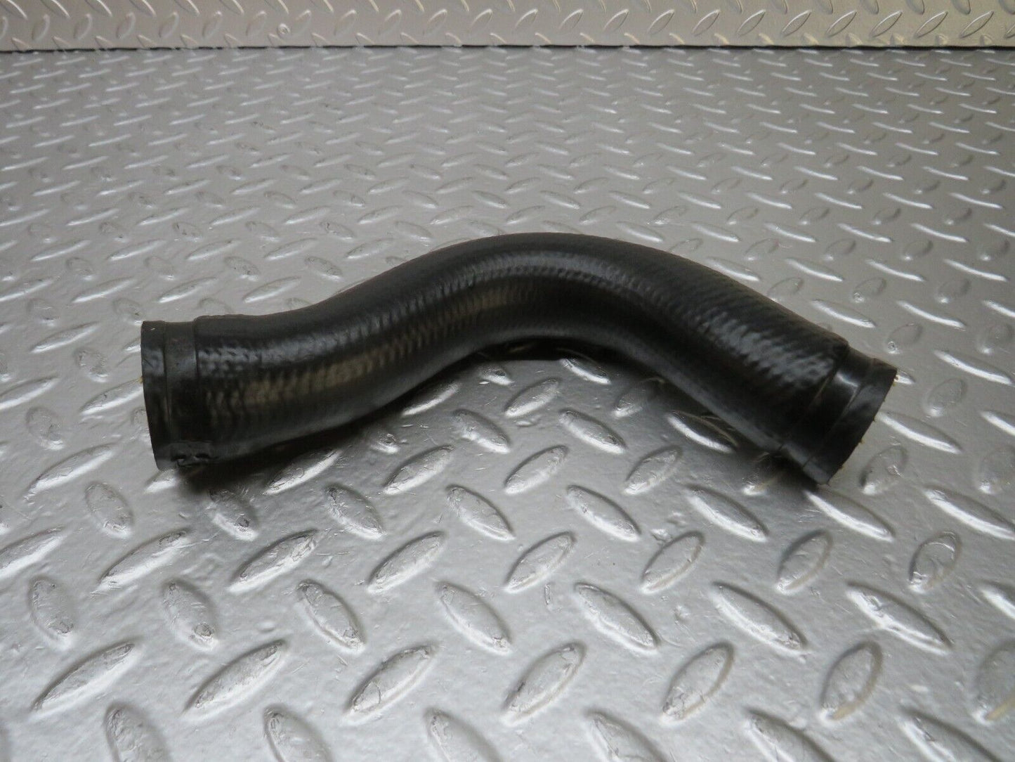 25504 Mercedes-Benz W123 200 Radiator Hose Pipe 1235012382