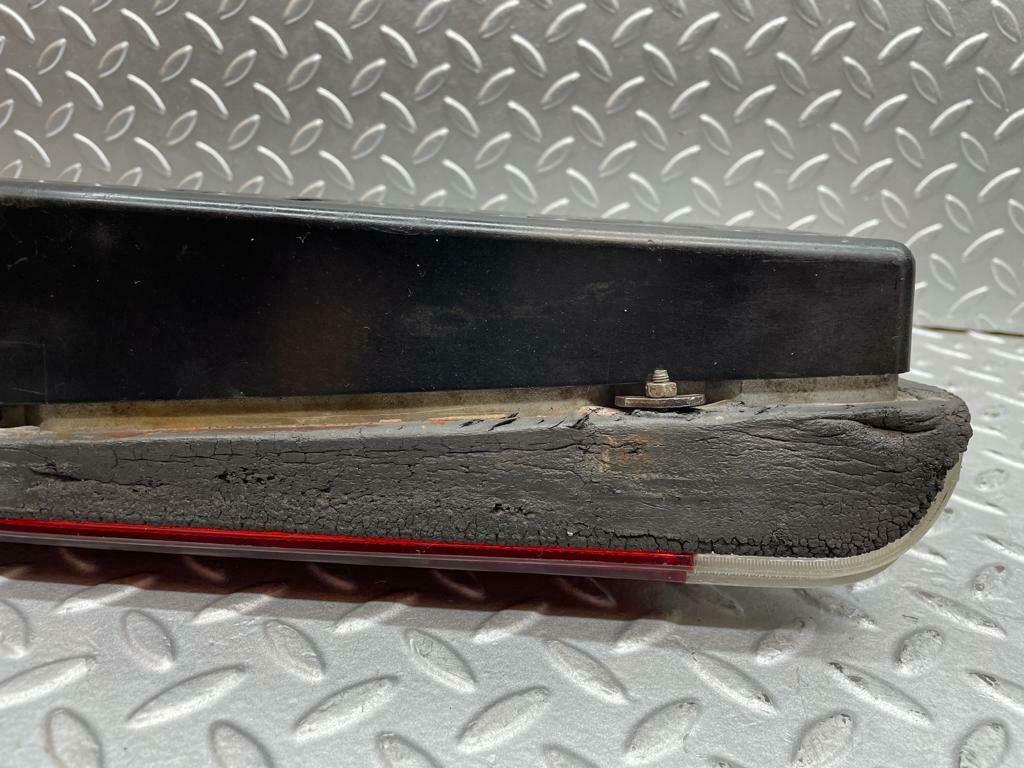 0030 Mercedes-Benz W116 350 SE Left Tail Light 1168201164