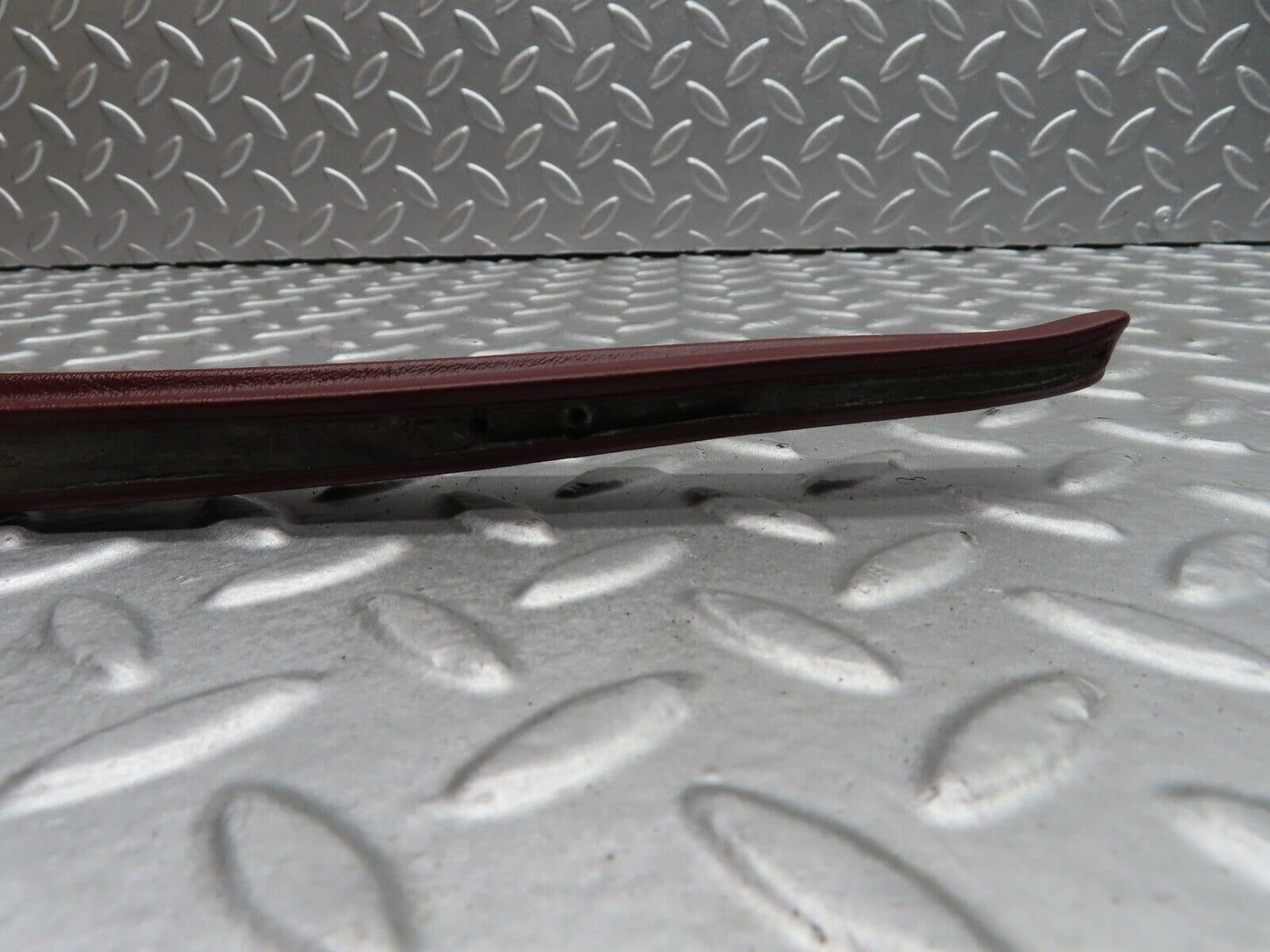 21421 Mercedes-Benz W126 300SE Front Right Door Interior Trim Burgundy Red