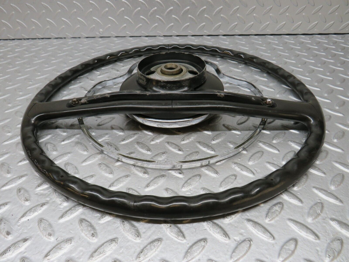 35679 Mercedes-Benz W108 Steering Wheel