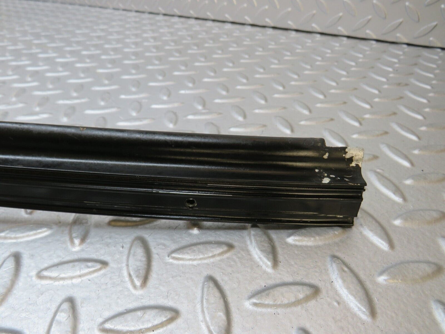 37030 Mercedes-Benz C126 420SEC Coupe Roof Trim Right
