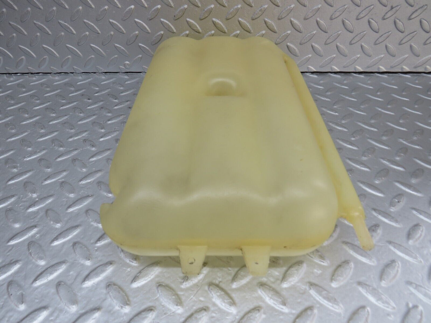 36011 Mercedes-Benz W126 420SE Coolant Expansion Tank 1265000549