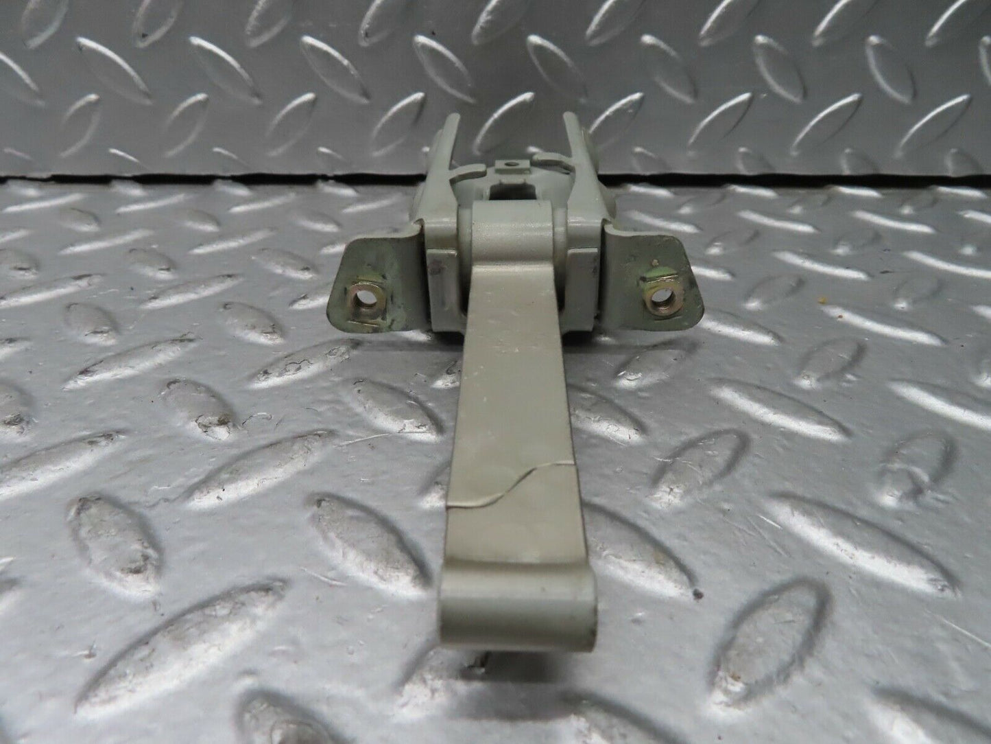 21513 Mercedes-Benz W126 300SE Door Safety Check Strap