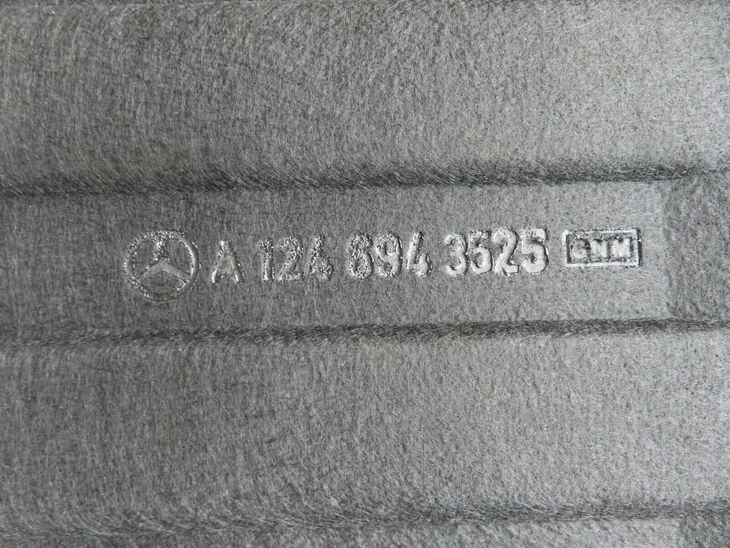 16162 Mercedes-Benz W124 260E Fuel Tank Cover Carpet 1246943525