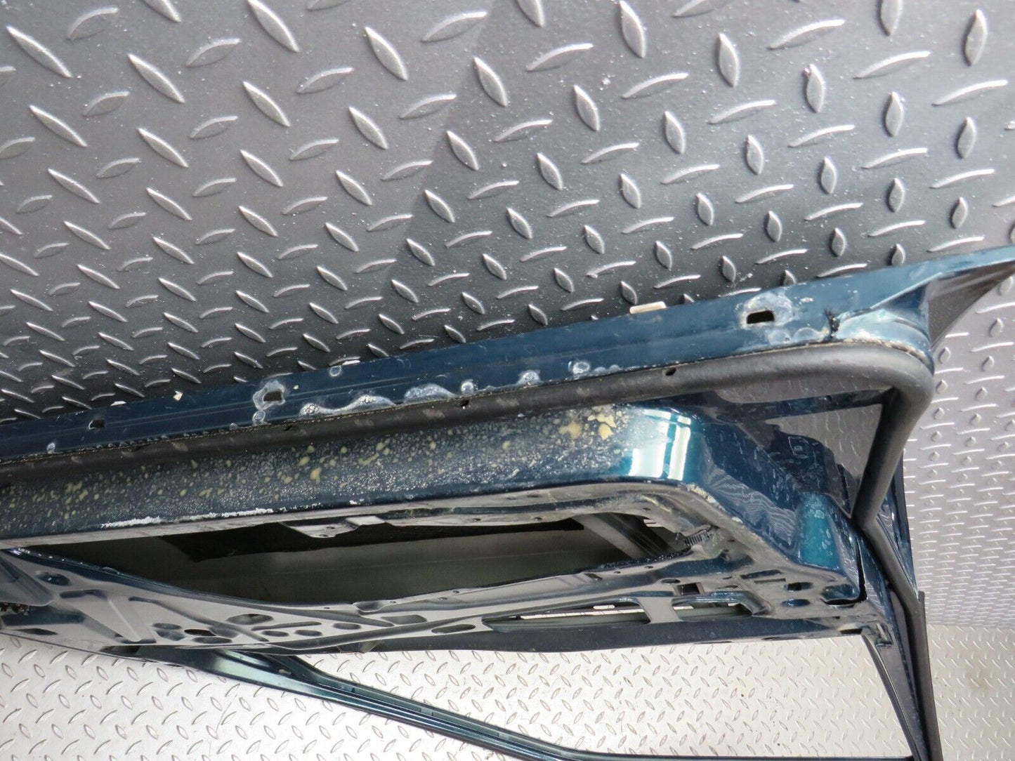 27731 Mercedes-Benz S124 300TE Wagon Front Left Door