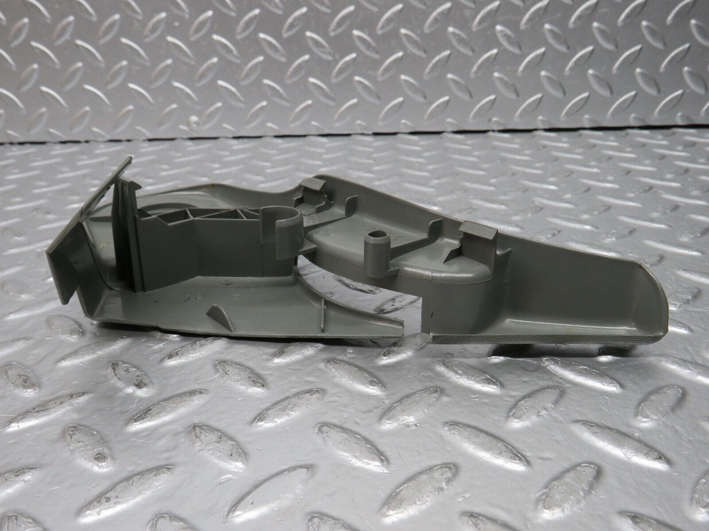 30450 Mercedes-Benz W124 230E Front Right Driver Seat Trim Grey 1249182230