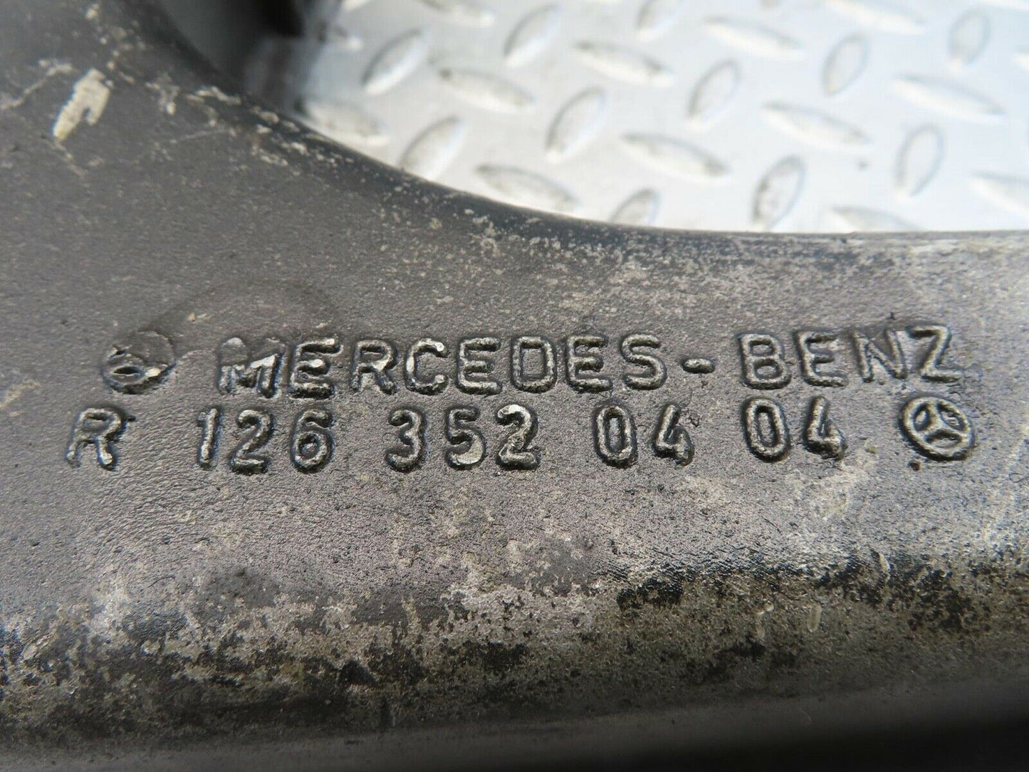 11626 Mercedes-Benz W126 Trailing Arm Control Arm Rear Left 1263520404
