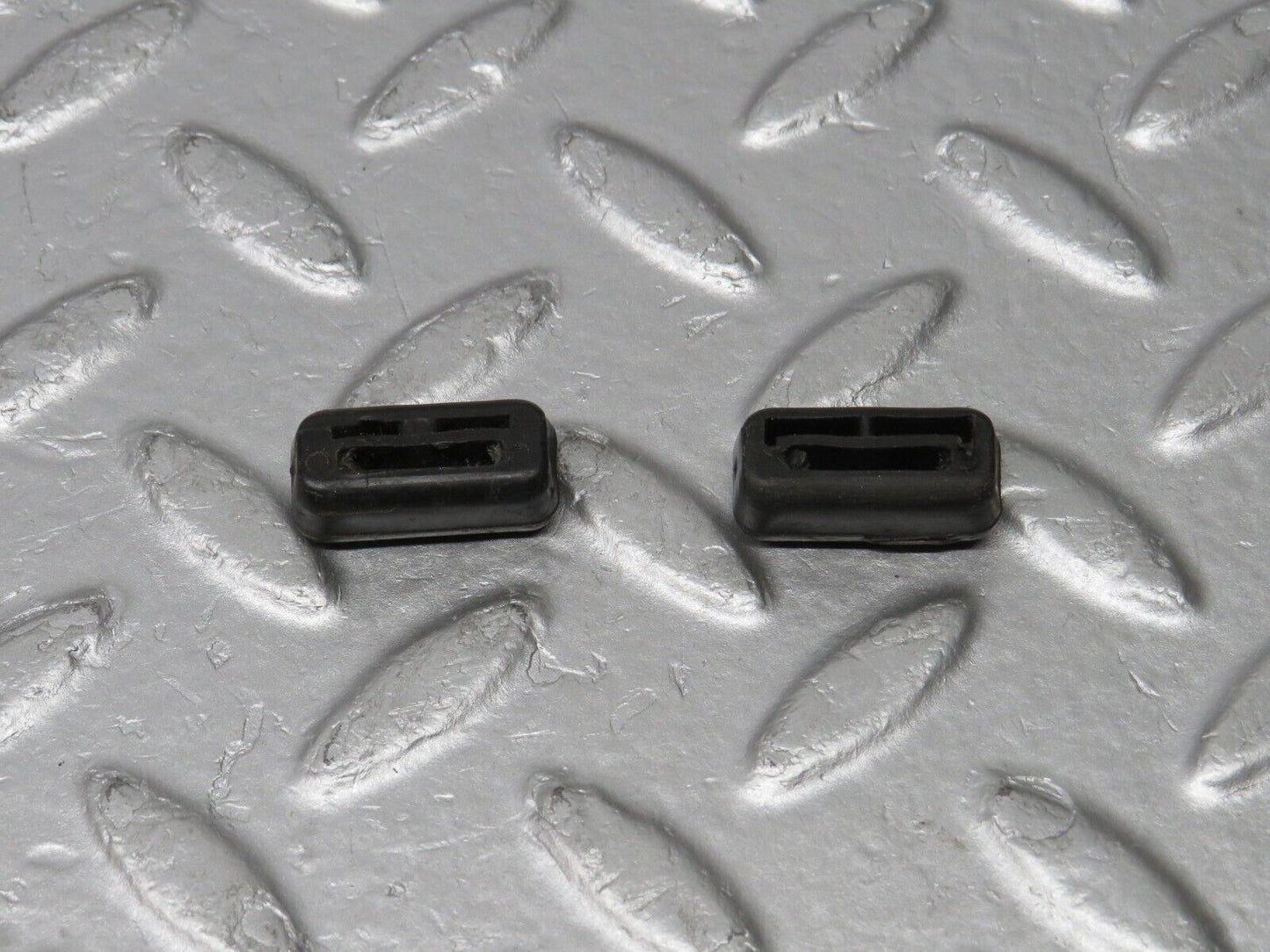 39240 Mercedes-Benz W115 220D Heater Control Knob 2x