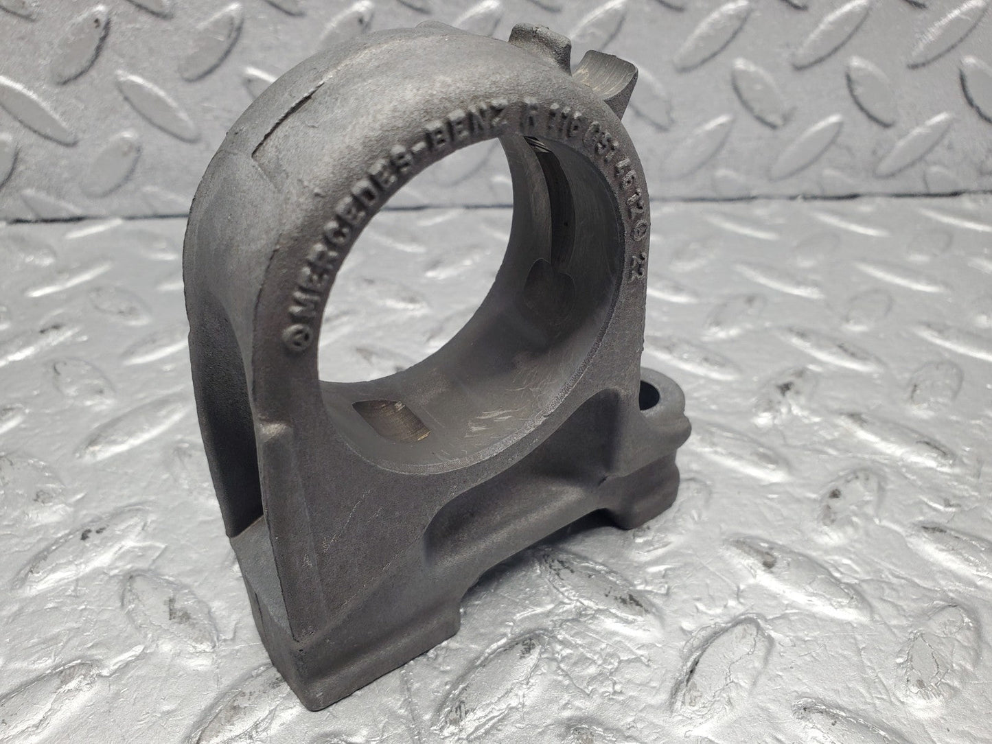 W126 Coupe camshaft tower bearing used OEM