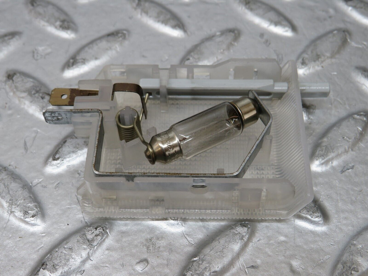 26531 Mercedes-Benz C124 220CE Coupe Glove Box Light 1298200301