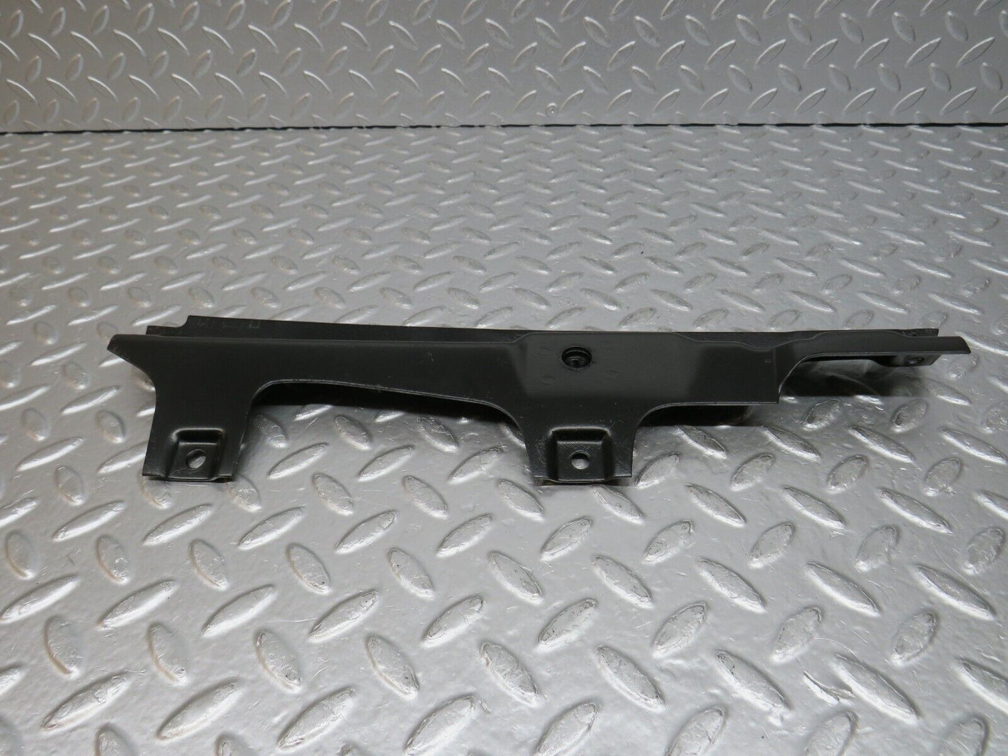 0808 Mercedes-Benz C107 350SLC Coupe Rear Right Inner Window Seal Holder Bracket