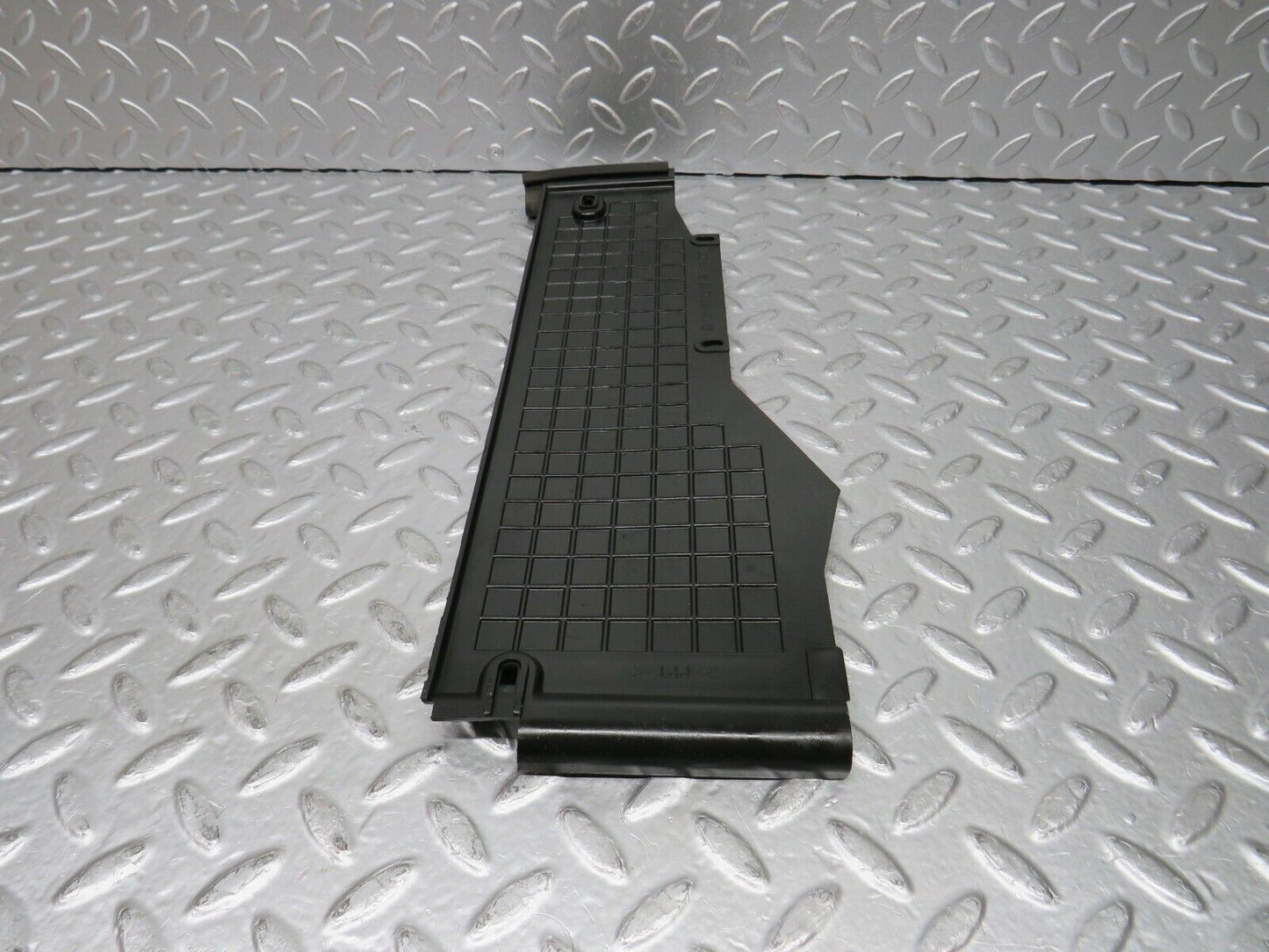 30409 Mercedes-Benz W124 230E Radiator Fan Cover Panel 1245050588