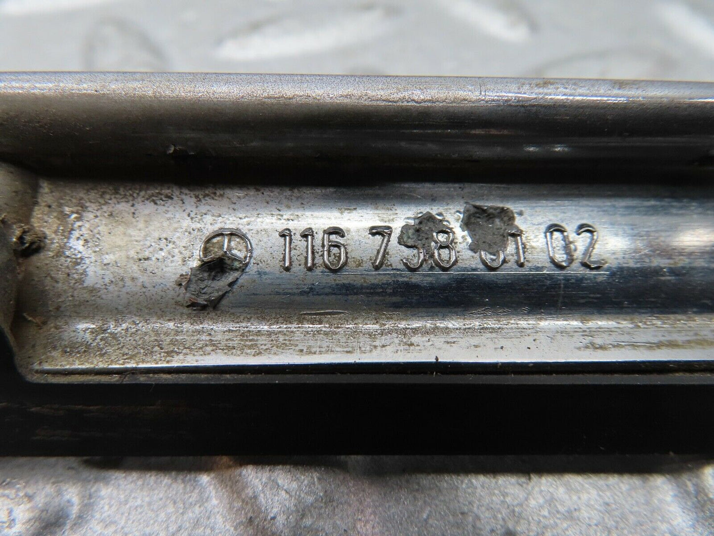 17696 Mercedes-Benz W116 450SEL Tailgate Chrome Handle Bar 1167580102