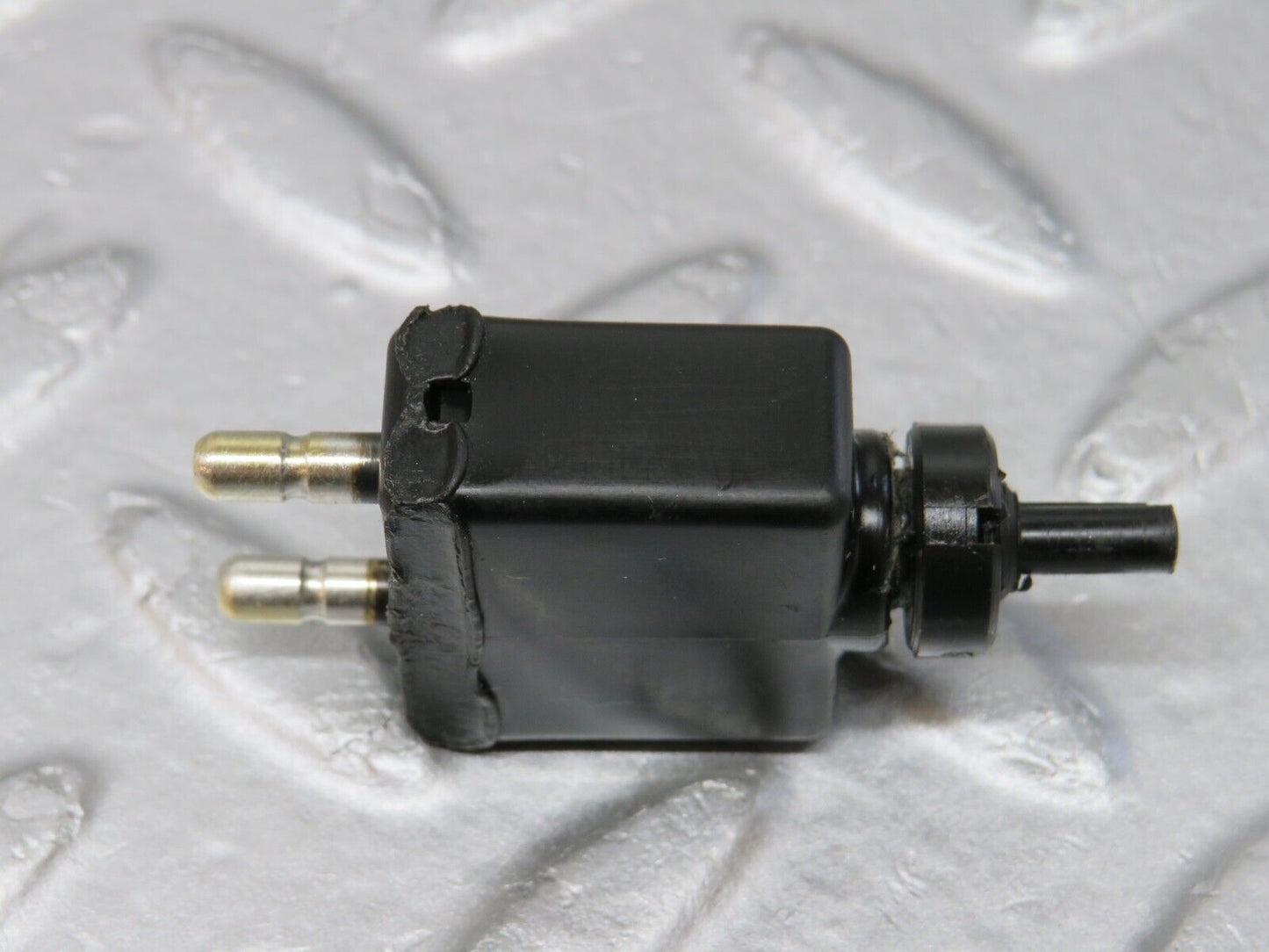 37524 Mercedes-Benz W109 300SEL Contact Switch ULO-79000