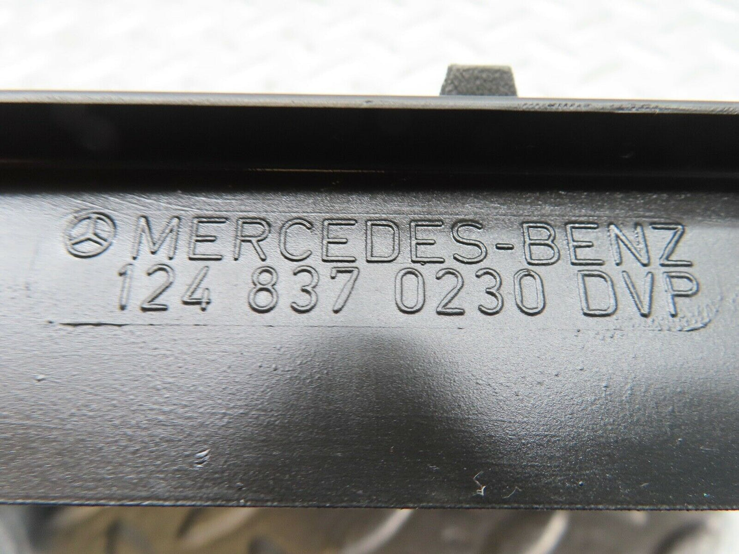 17260 Mercedes-Benz R129 300SL Coupe Rear Air Intake Vent 1248370230