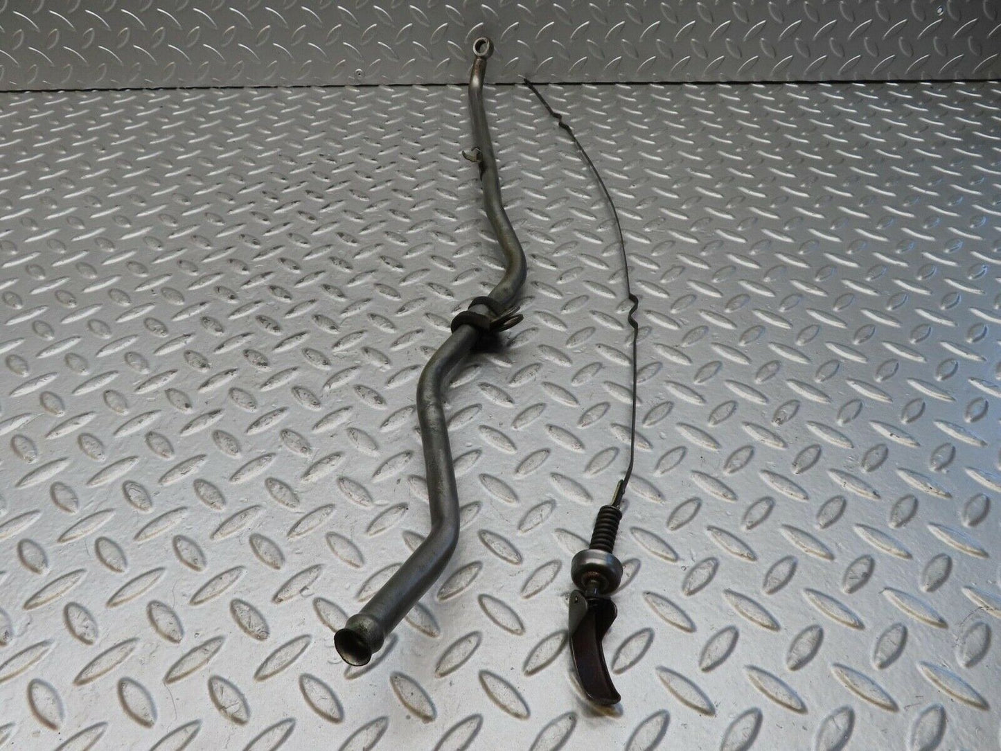 15752 Mercedes-Benz R107 450SL Coupe Gearbox Dipstick