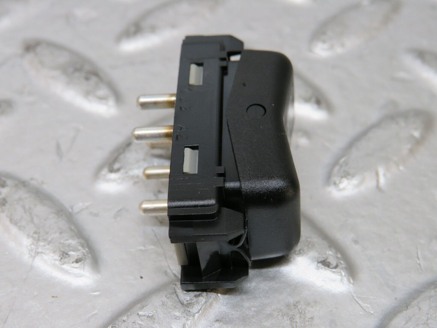26529 Mercedes-Benz C124 220CE Coupe Rear Windscreen Defroster Switch1298207410