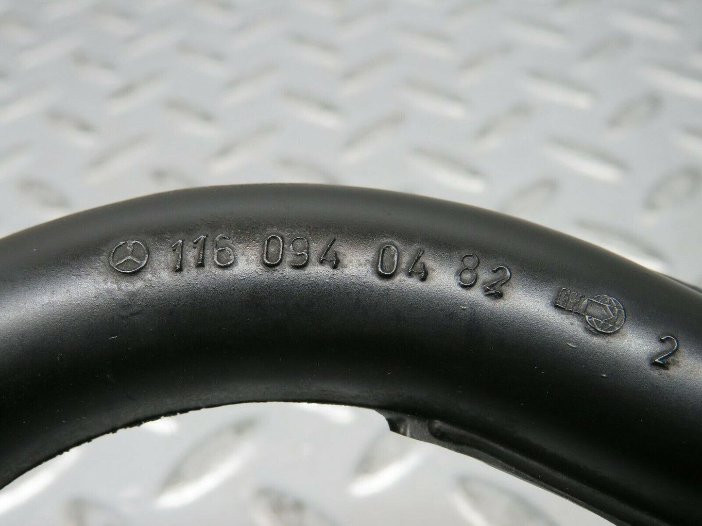 23338 Mercedes-Benz W116 350SE Air Intake Breather Hose 1160940482 1160940682