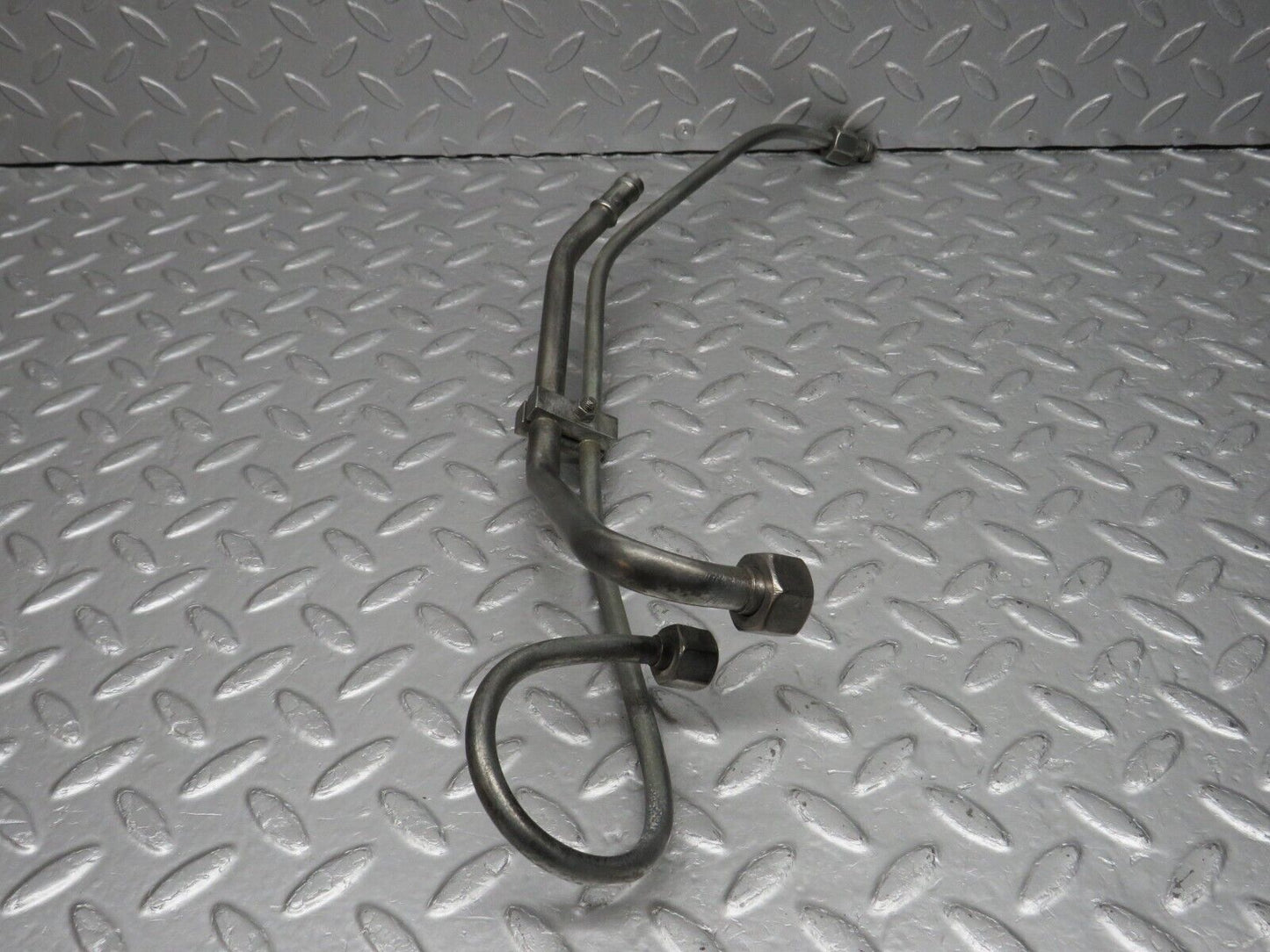40177 Mercedes-Benz R107 350SL Oil Line Pipe