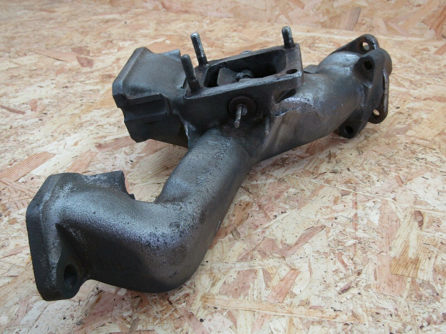 2141 Mercedes-Benz W108 280SE Exhaust Manifold 1141420702