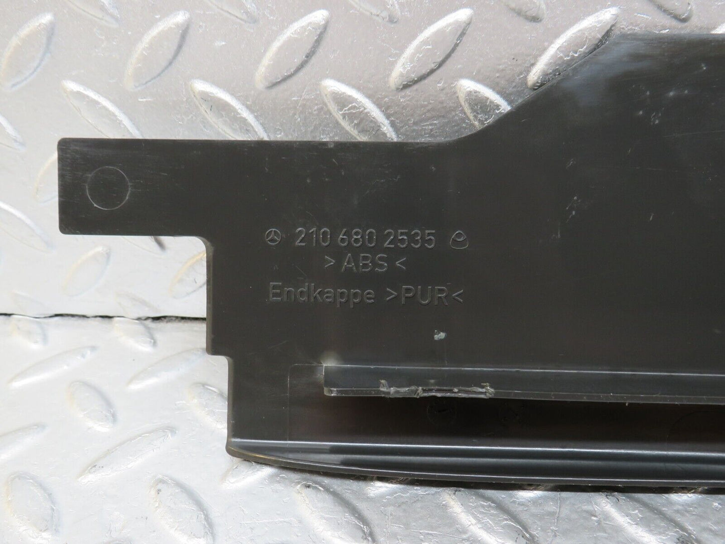 34858 Mercedes-Benz W210 320E Rear Left Door Sill Trim Grey 2106802535