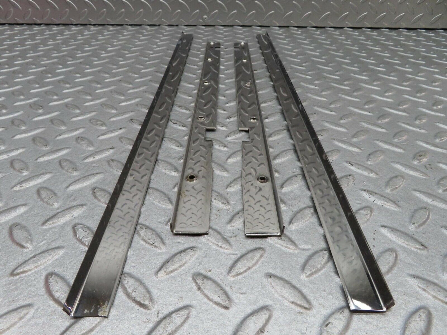 16378 Mercedes-Benz W124 260E Sunroof Chrome Trim Set
