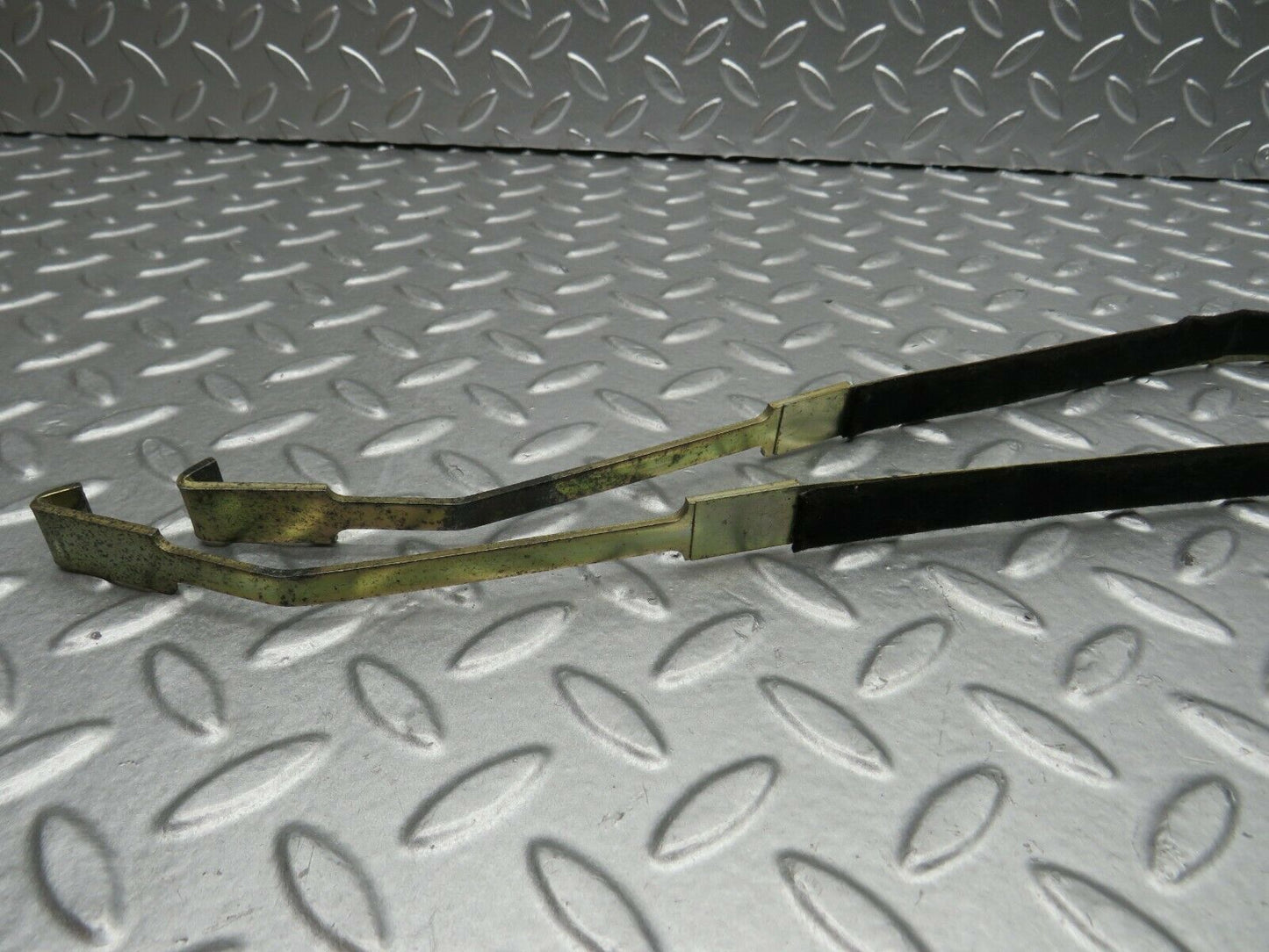 22301 Mercedes-Benz S123 280TE Wagon Heater Box Holder Strap