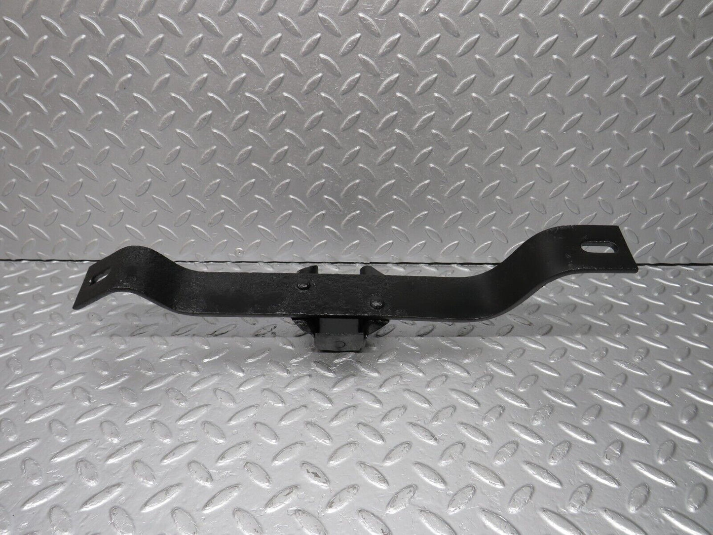 40393 Mercedes-Benz W110 230 Rear Left Bumper Bracket