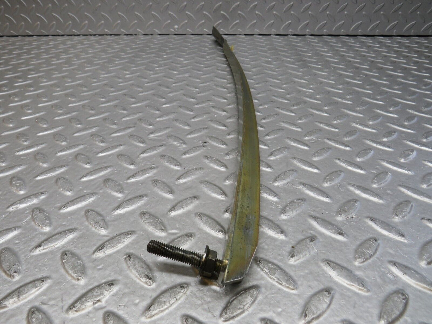 37016 Mercedes-Benz C126 420SEC Coupe Right Door Window Channel