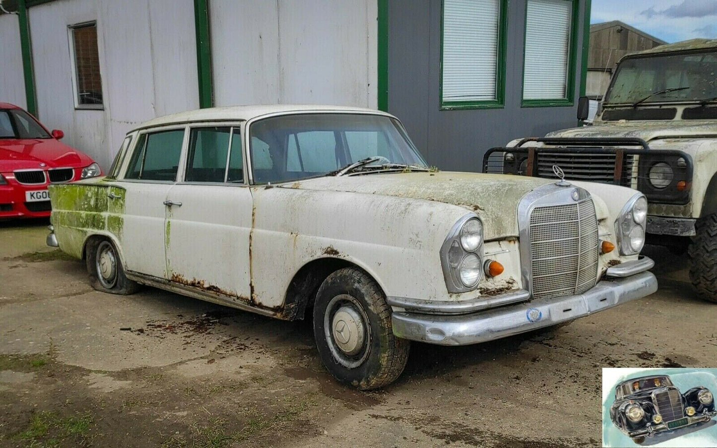 13009 Mercedes-Benz W111 220S Rear Left Upper Door Panel Black