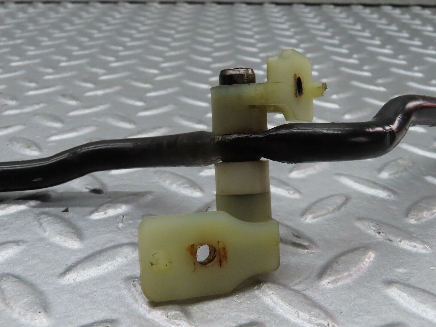 18170 Mercedes-Benz W123 200 Accelerator Pedal Linkage