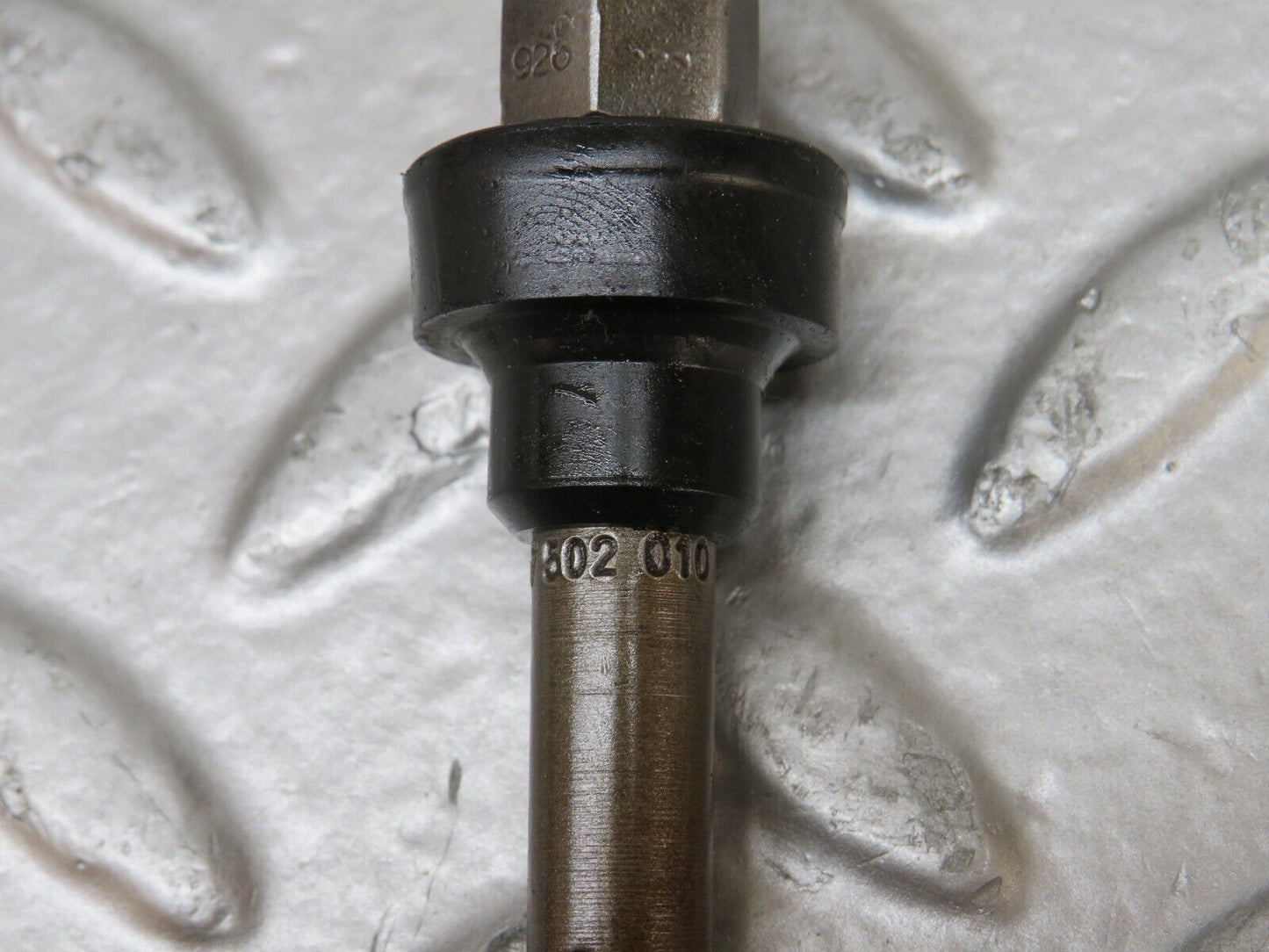 26250 Mercedes-Benz W116 450SE Fuel Injector Bosch 0437502010