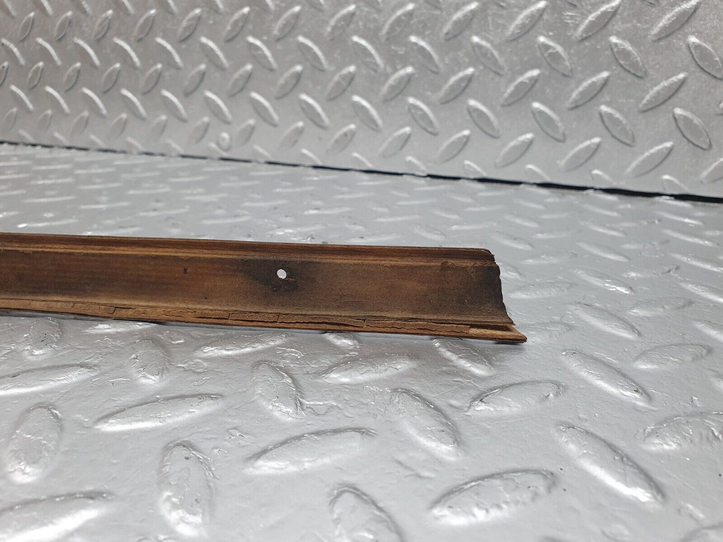 43392 Mercedes-Benz W108 280SE Front Left Door Wood Trim