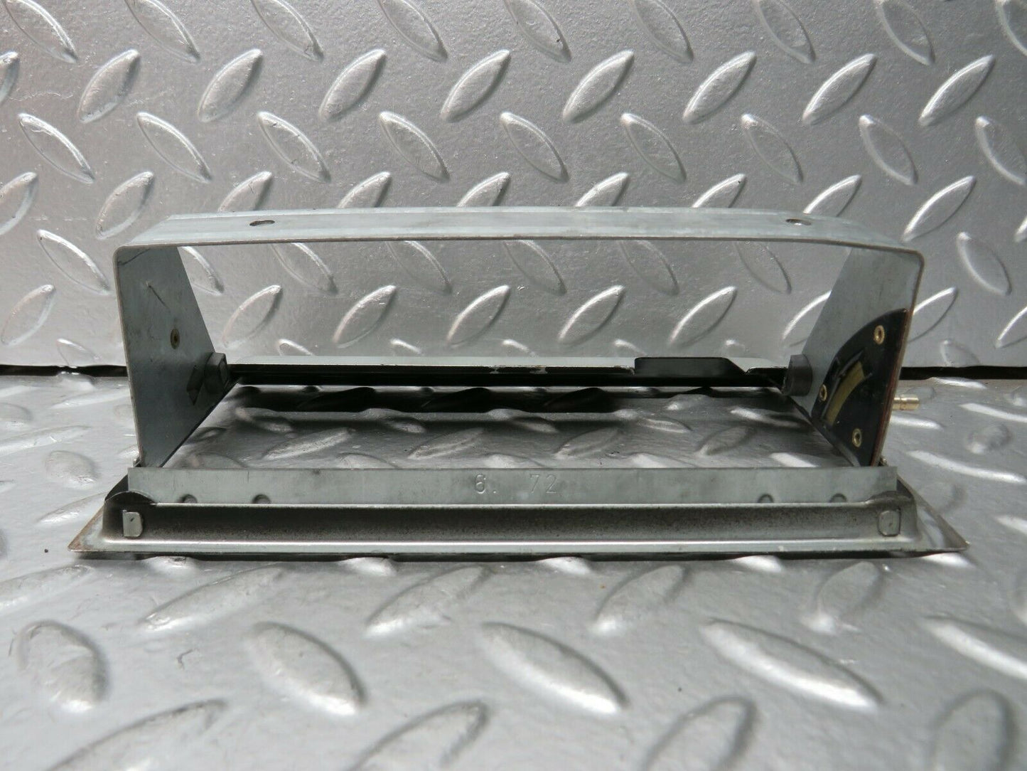 23513 Mercedes-Benz W114 280E Centre Console Ashtray Frame