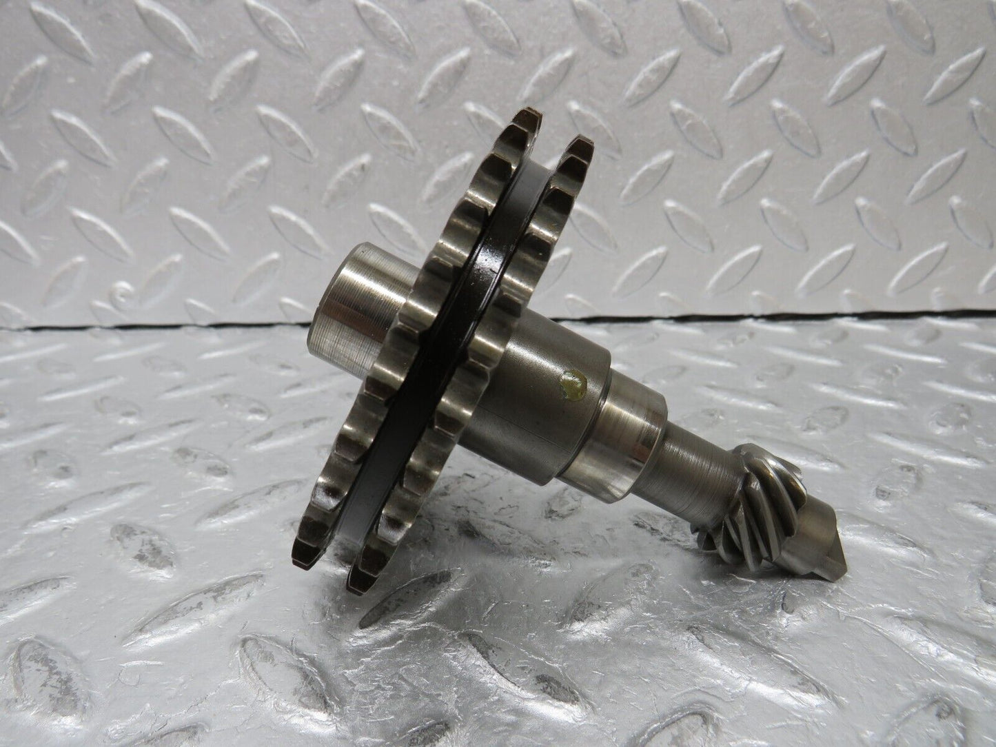 37121 Mercedes-Benz C126 420SEC Coupe Camshaft Intermediate Timing Gear 1161570414