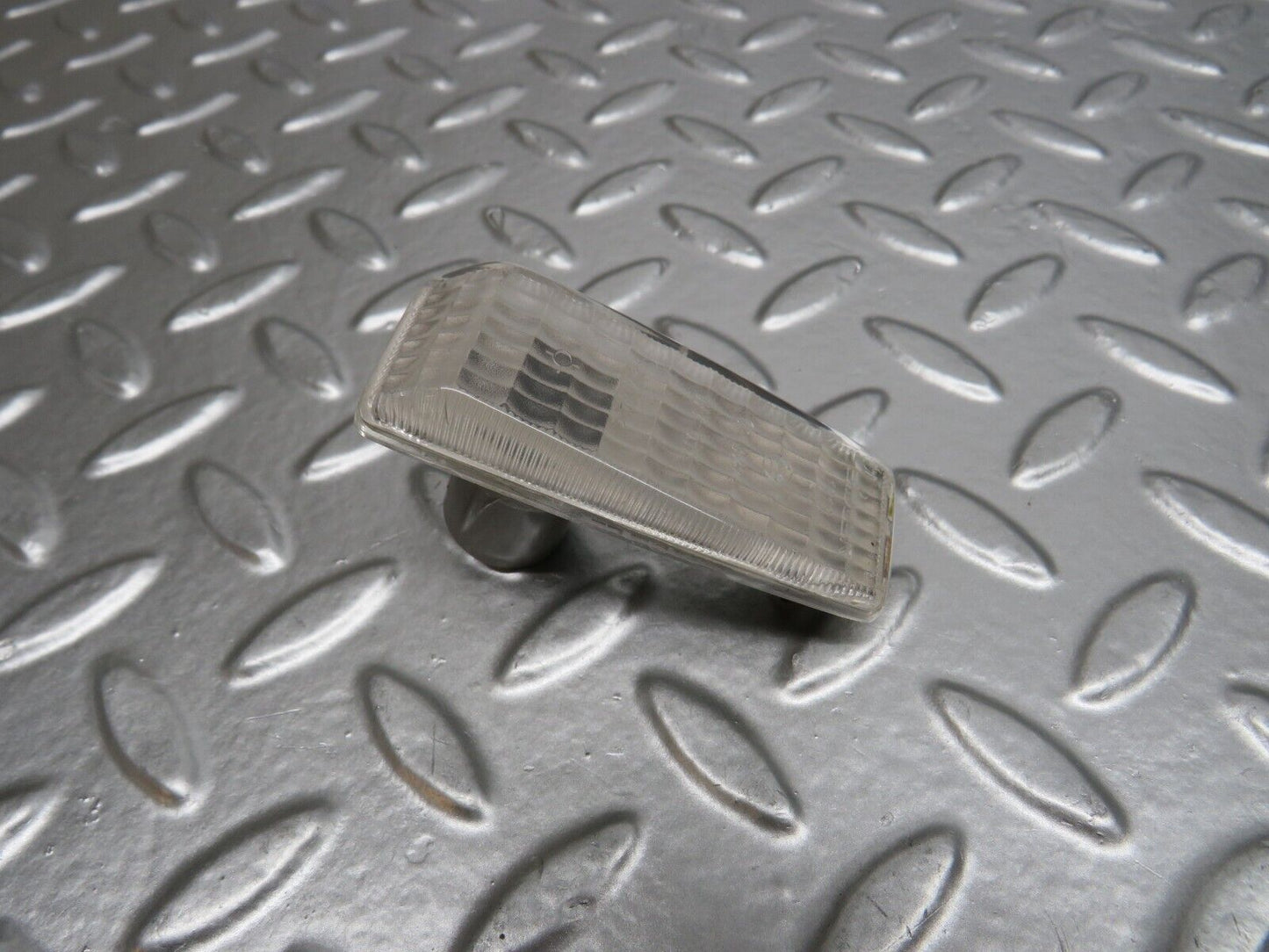 24689 Mercedes-Benz W140 S320 Wing Indicator Slider