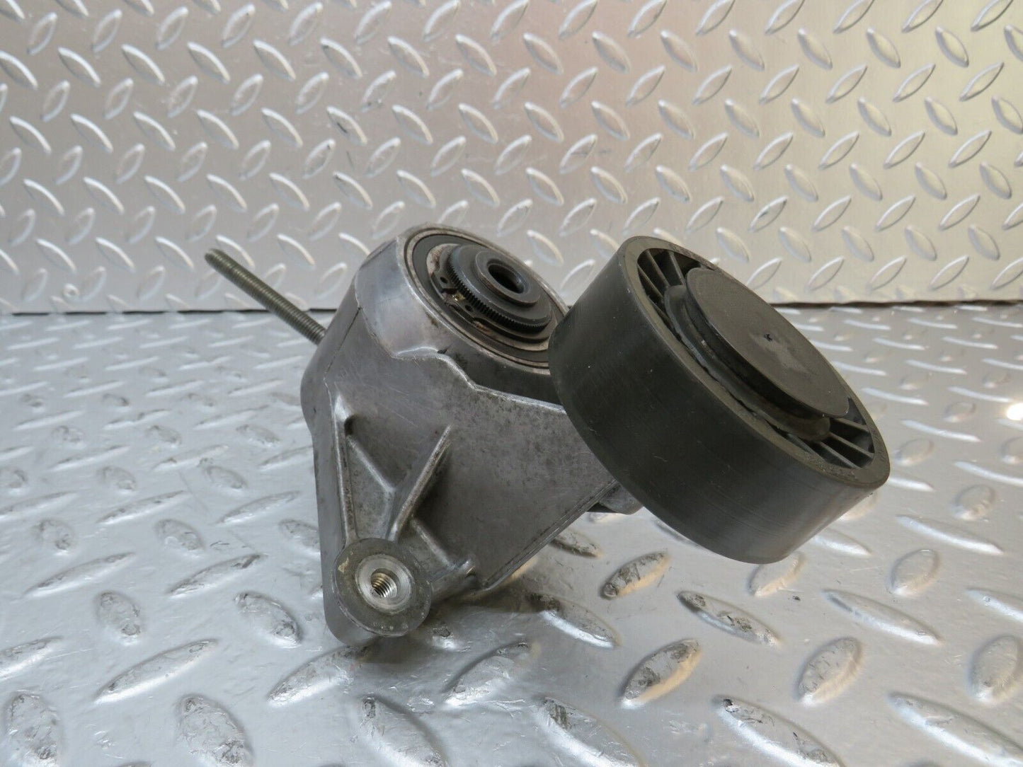 25937 Mercedes-Benz W124 280E Belt Tensioner 1032021140
