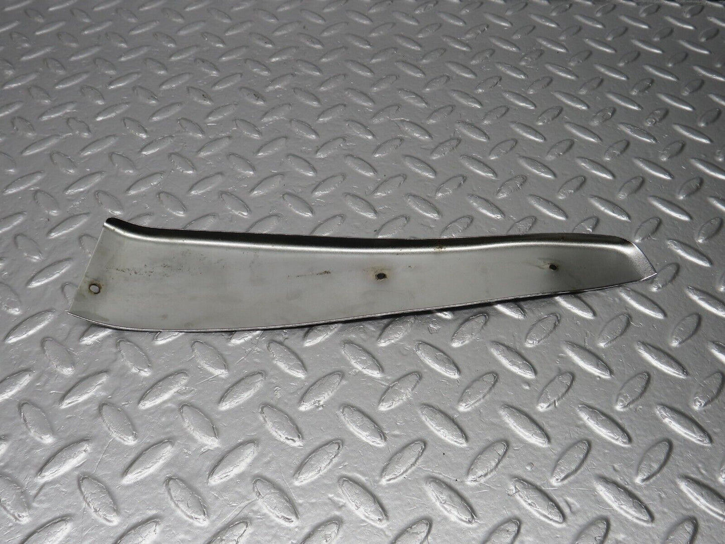 40003 Mercedes-Benz R107 350SL Right Door Chrome Cover