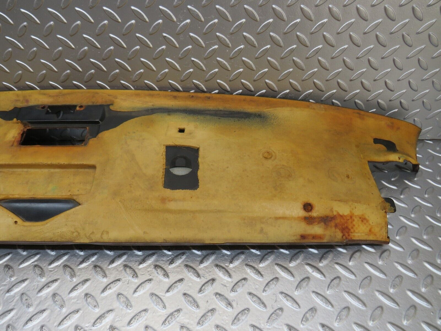 26153 Mercedes-Benz W116 450SE Headlining Roof Panel Front Brown